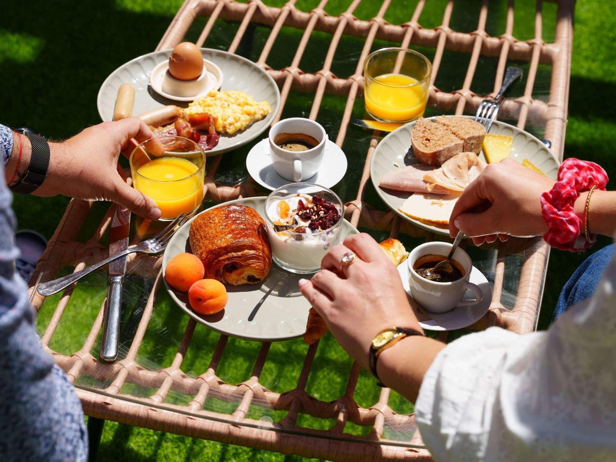 فندق Mercure Bordeaux Chateau Chartrons المظهر الخارجي الصورة